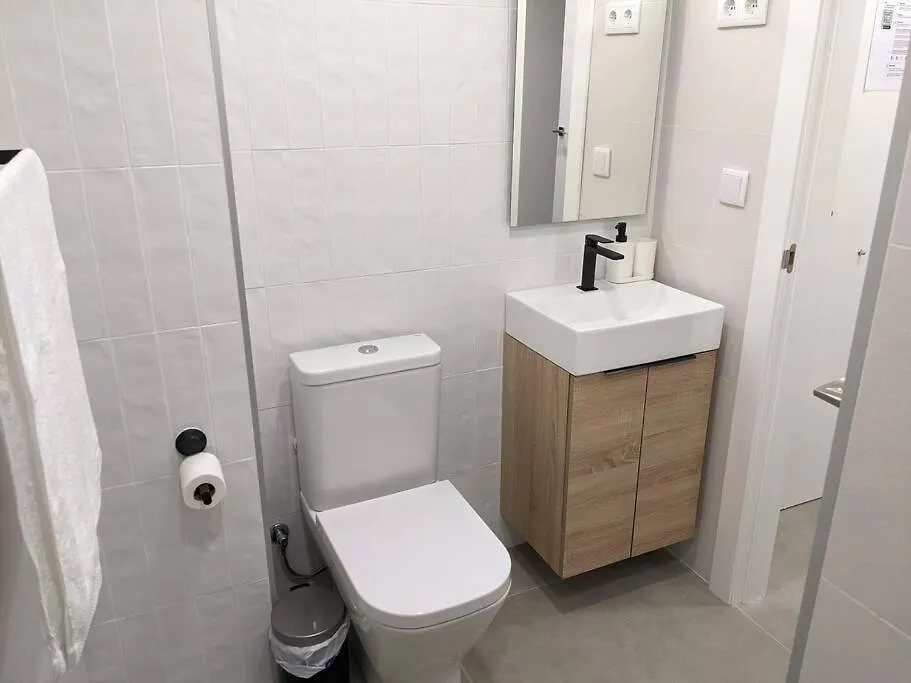 Fira 4 A 1Min Del Metro Y Centro 15Min Apartment L'Hospitalet de Llobregat Spain